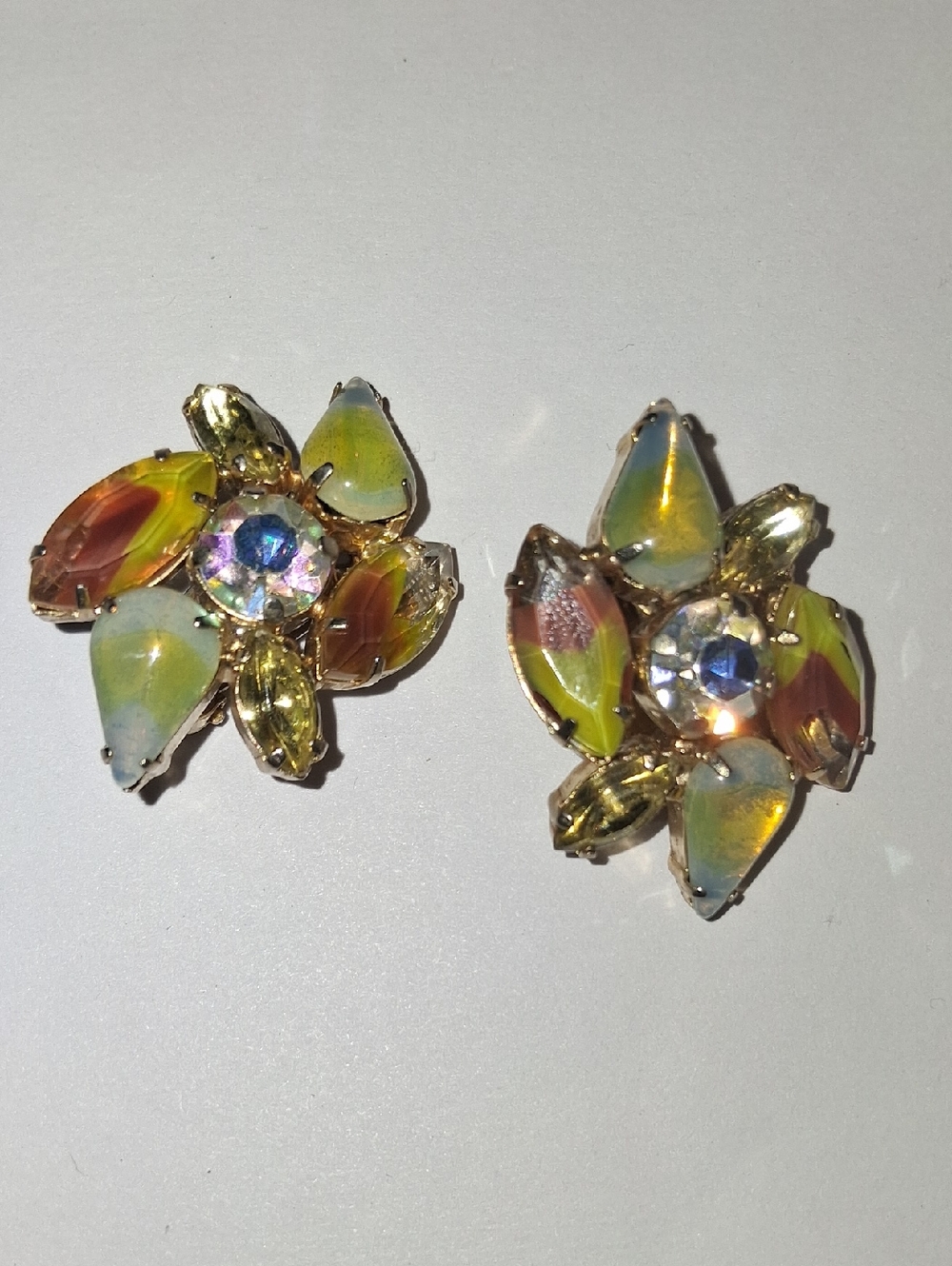 Vintage-Inspired Yellow Multi-Stone Floral Clip-On Earrings
